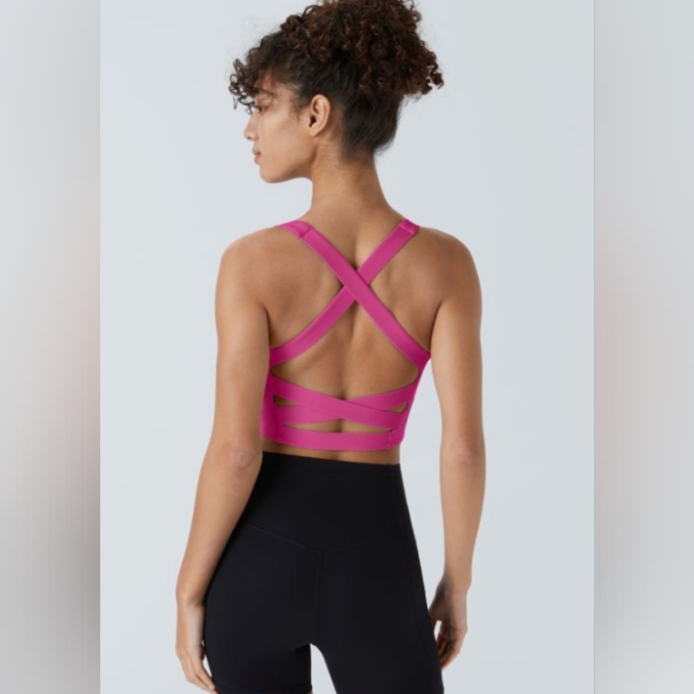 Halara sports bra size Large , color Fushia Fedora